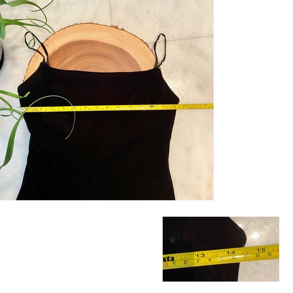 🎉HP🎉 MNG NIGHT BY MANGO BLACK VELVET DRESS - Picture 16 of 16